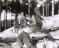 Bf109G-10 schwarze 24.JPG